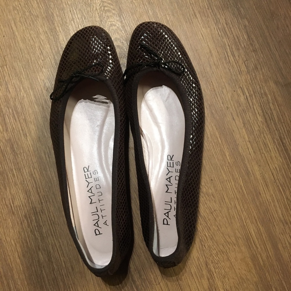 Brown snakeskin flats